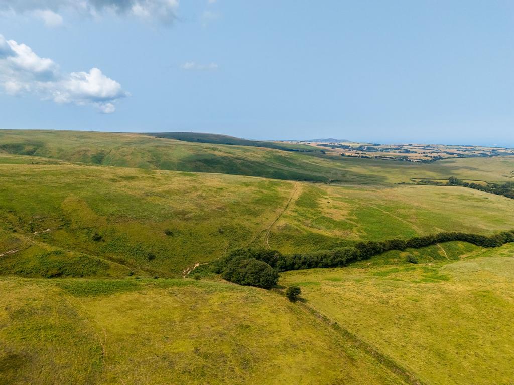 House in Lynton - View 3