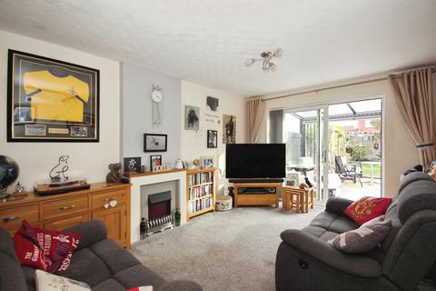 2 bedroom semi-detached house for sale, Bankcroft, LEAMINGTON SPA, Warwickshire, CV31