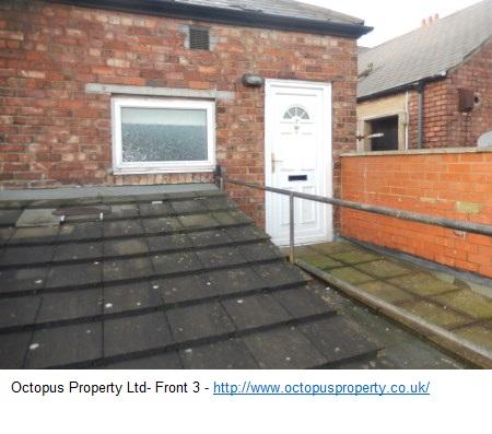Apartment in Newcastle upon Tyne - View 3