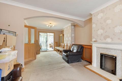 3 bedroom semi-detached house for sale, Totnes Road, Welling, DA16
