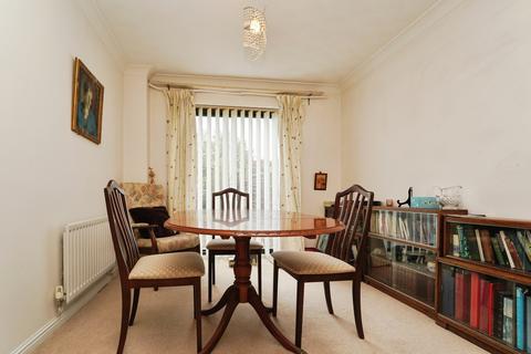 undefined, Burma Close, Evesham, Worcestershire, WR11