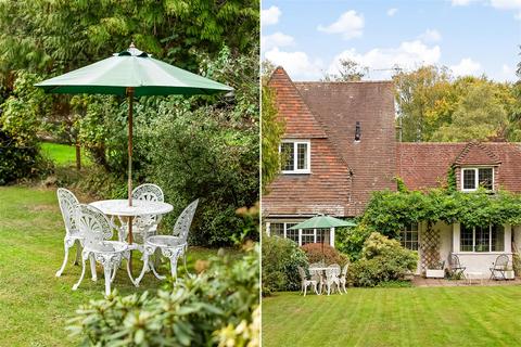 3 bedroom semi-detached house for sale, Rook Lane, Chaldon CR3