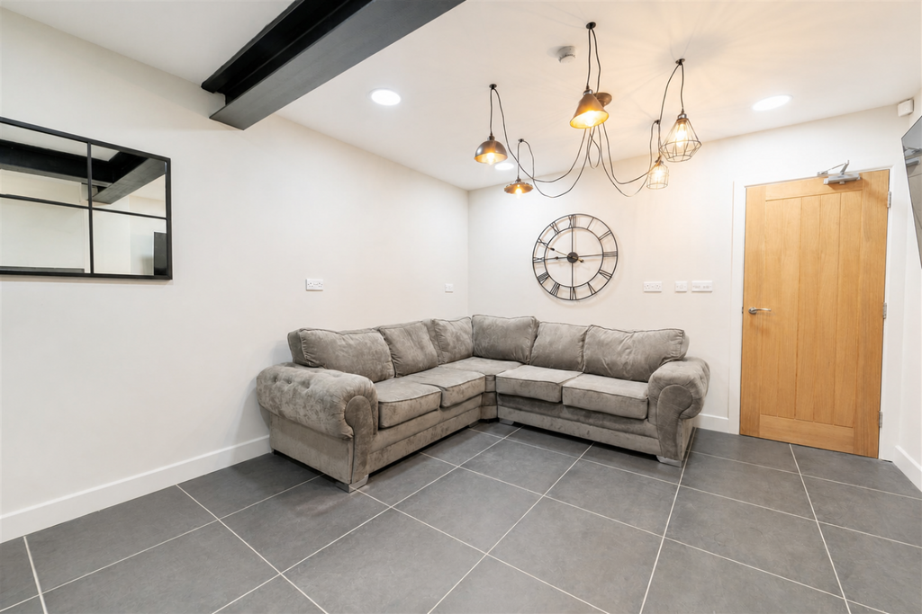 House in Birmingham, Bournbrook - View 3