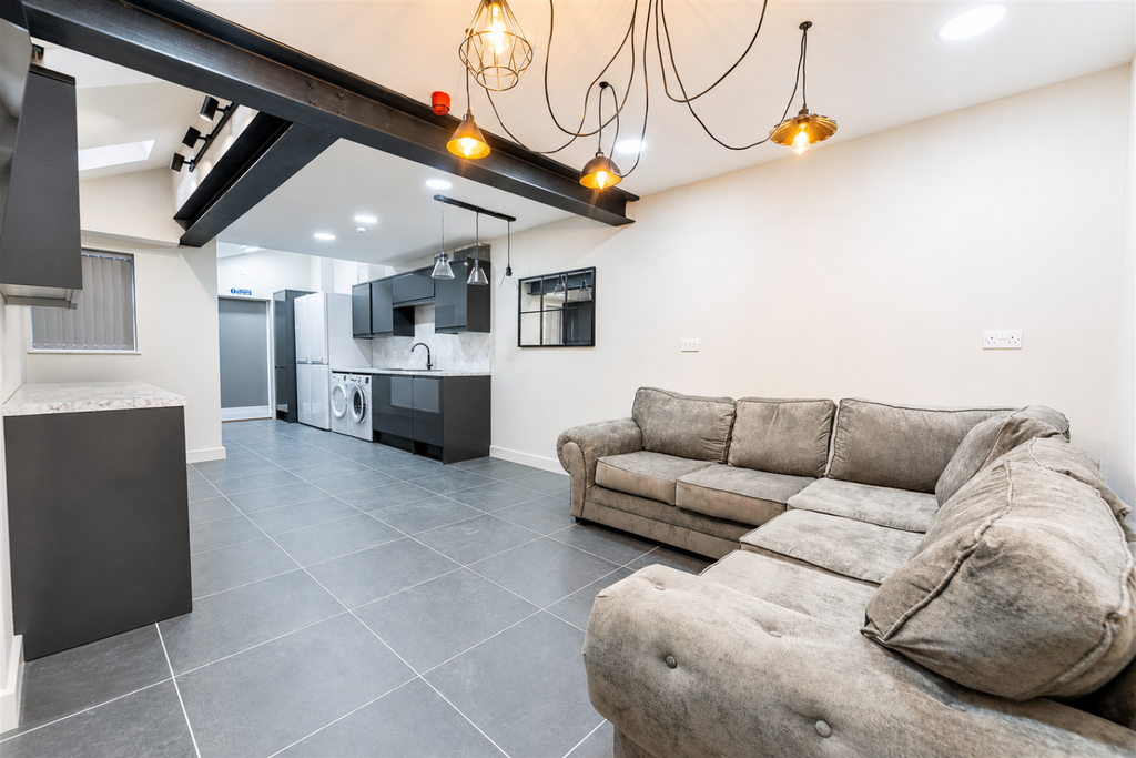 House in Birmingham, Bournbrook - View 4