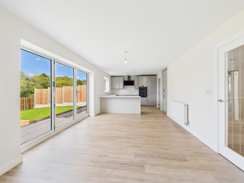 House in Nottinghamshire - View 2