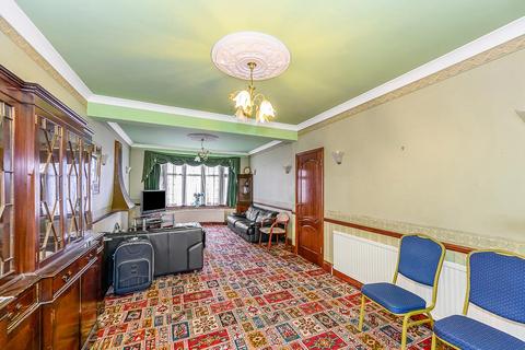 4 bedroom terraced house for sale, Coningsby Gardens, Highams Park