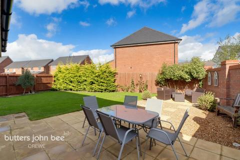 4 bedroom detached house for sale, Joseph Reddrop Way, Crewe