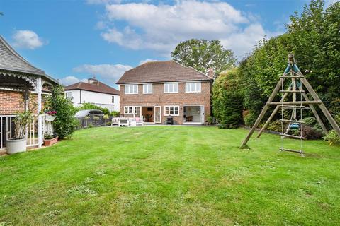 4 bedroom detached house for sale, Wyatts Green Road, Wyatts Green, Brentwood