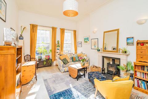 3 bedroom flat for sale, 178/3 Portobello High Street, Portobello, Edinburgh, EH15 1EX