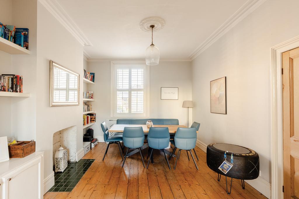 House in Bristol, Pigsty Hill, Ashley Down - More