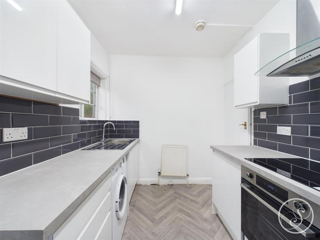 Apartment in Leeds - More