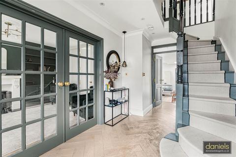 5 bedroom semi-detached house for sale, Paxford Road, North Wembley