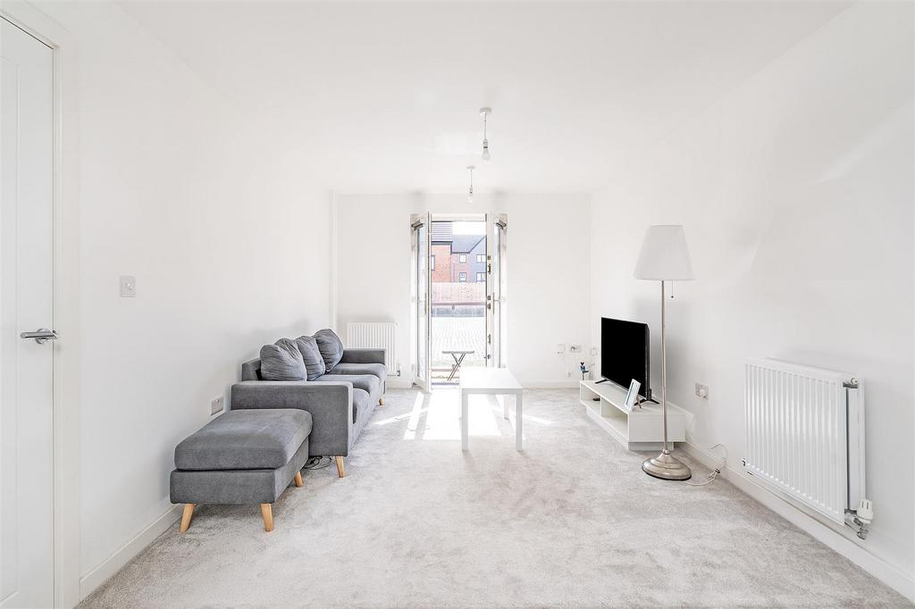 Apartment in Shirley - View 5