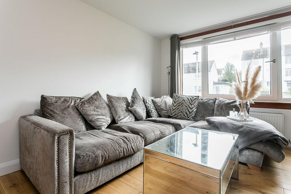 Apartment in Edinburgh - View 3