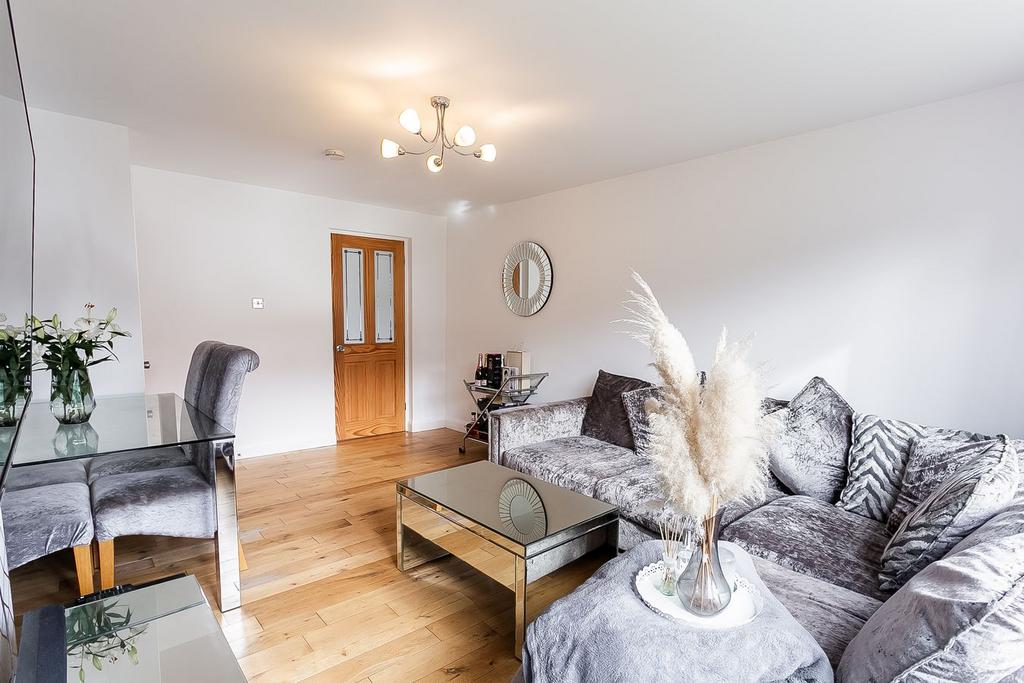 Apartment in Edinburgh - View 5