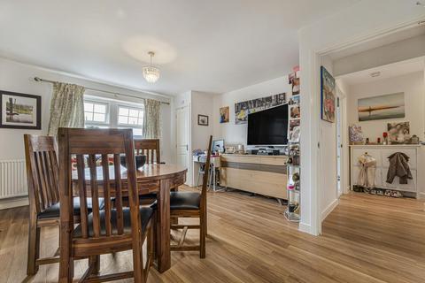 2 bedroom apartment for sale, Bromley
