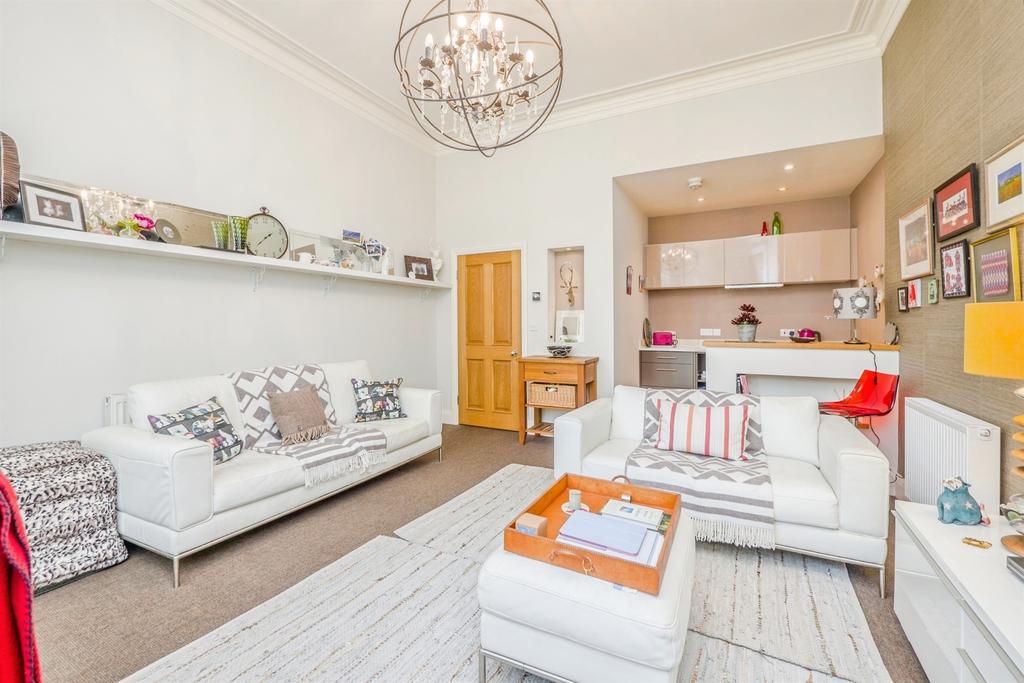 Apartment in Cardiff - View 4