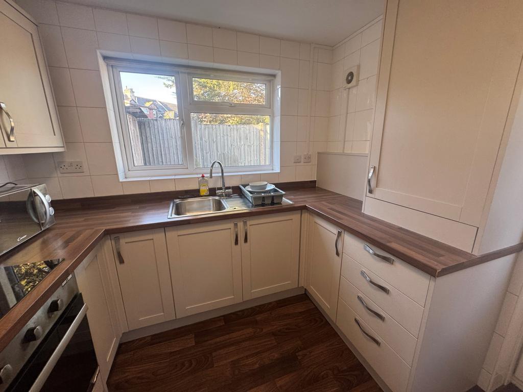 House in BOURNEMOUTH - View 5