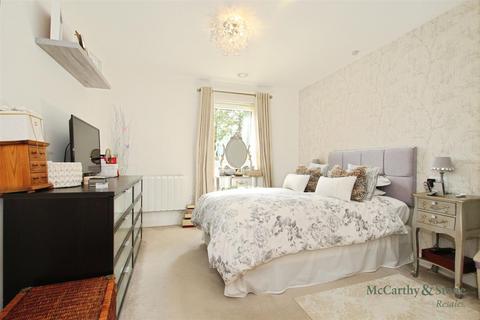 2 bedroom apartment for sale, Miami House, Princes Road, Chelmsford, Essex, CM2 9GE