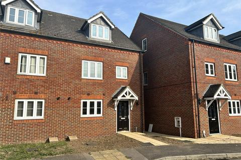 4 bedroom semi-detached house for sale, Quarry Close, Kent DA11