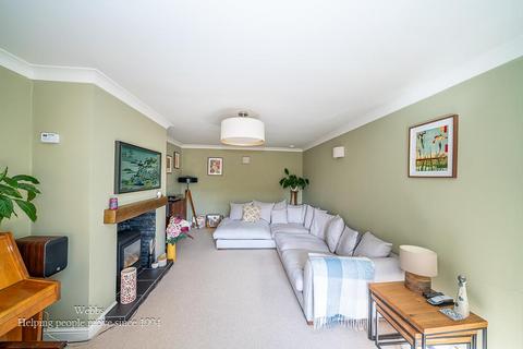 4 bedroom detached house for sale, Cannock Road, Cannock WS12