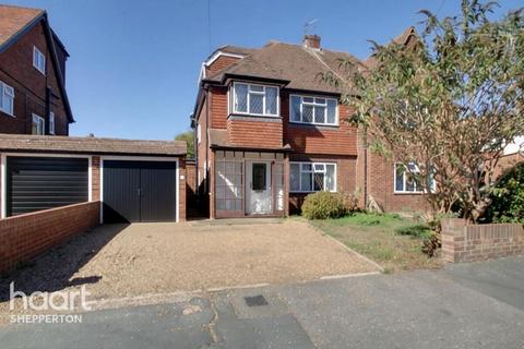 4 bedroom semi-detached house for sale, Sheep Walk, Shepperton