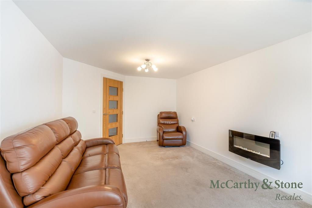 Apartment in Leicester - View 5