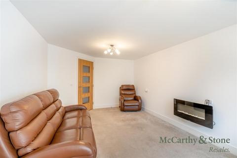 1 bedroom apartment for sale, Glenhills Court, Little Glen Road, Glen Parva, Leicester