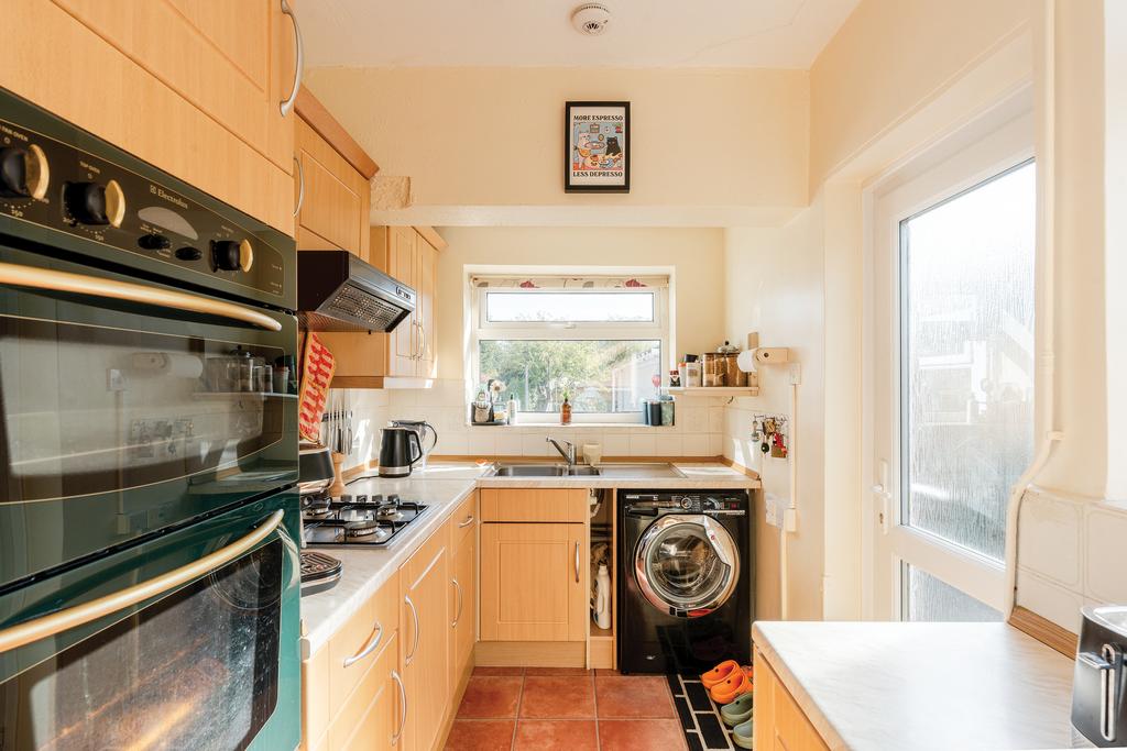 House in Bristol, Mangotsfield, Staple Hill and Mangotsfield - View 4
