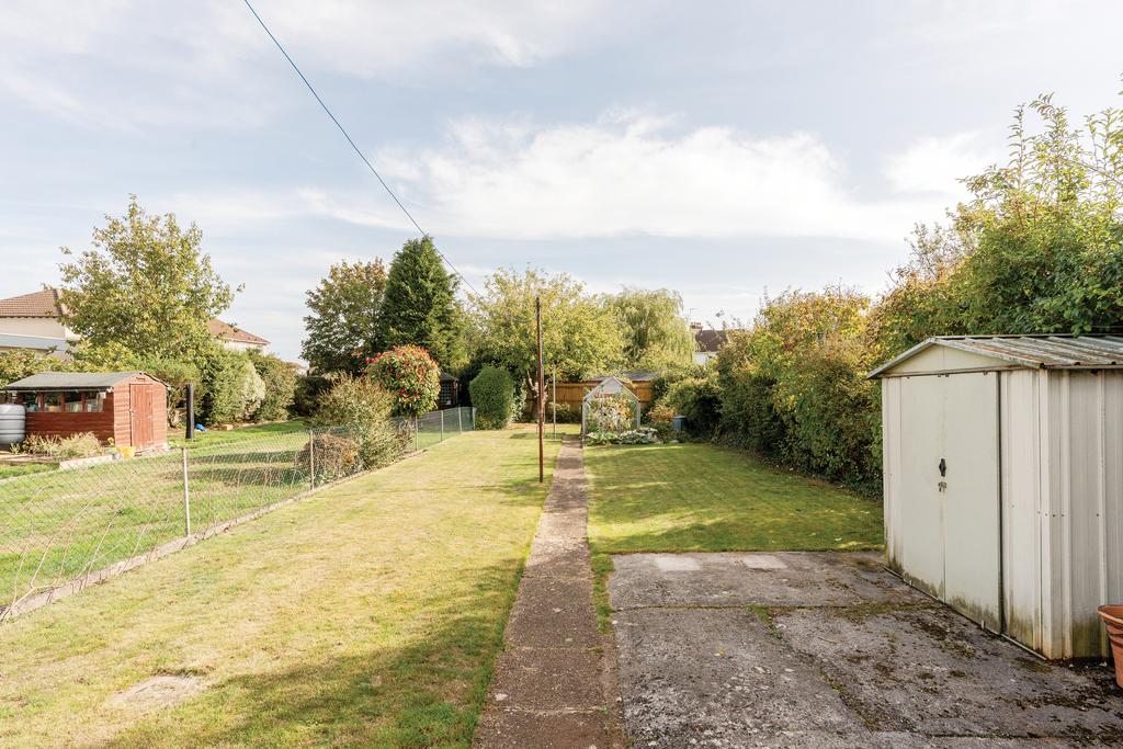 House in Bristol, Mangotsfield, Staple Hill and Mangotsfield - More