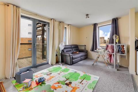 2 bedroom flat for sale, Rustat Avenue, Cambridge CB1