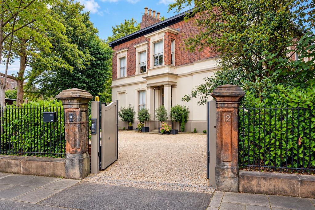 House in Liverpool - View 3