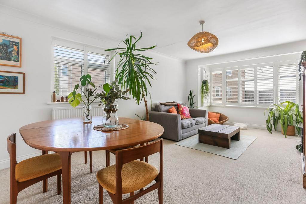 Apartment in Brighton - View 2