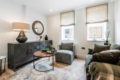 1 bedroom apartment for sale, CHURCH STREET, DORKING RH4