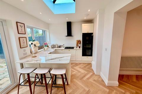 3 bedroom terraced house for sale, Norfolk Crescent, Sidcup, Kent, DA15