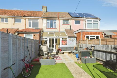 3 bedroom terraced house for sale, Palmyra Road, Gosport