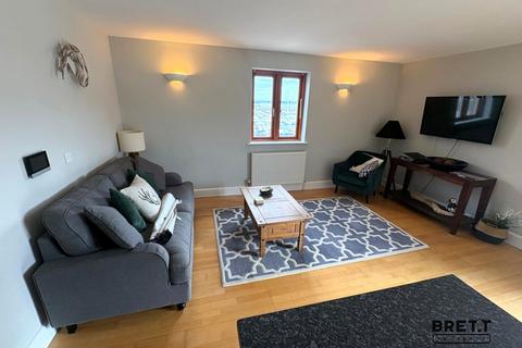 1 bedroom flat to rent, 16 Vanguard House, Nelson Quay, Milford Haven, Pembrokeshire. SA73 3AH