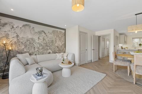 3 bedroom semi-detached house for sale, Highfields, Leatherhead Road, Bookham, Surrey, KT23