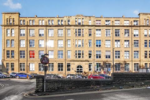 2 bedroom flat for sale, Dewsbury WF13