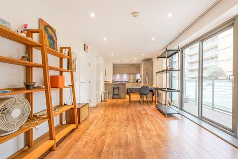 2 bedroom flat for sale, Lucienne Court, Poplar, London, E14
