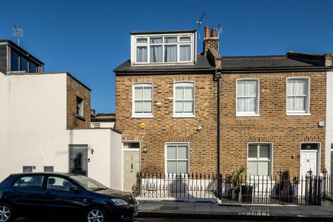 3 bedroom terraced house for sale, Snarsgate Street, London