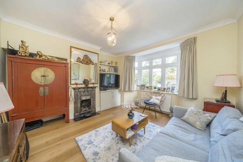 3 bedroom house for sale, Kings Farm Avenue, Richmond TW10