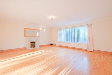 3 bedroom bungalow for sale, Lanark Road, Lanark