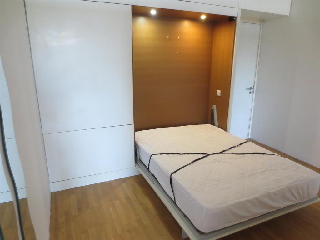 Apartment in Greater Manchester - View 3