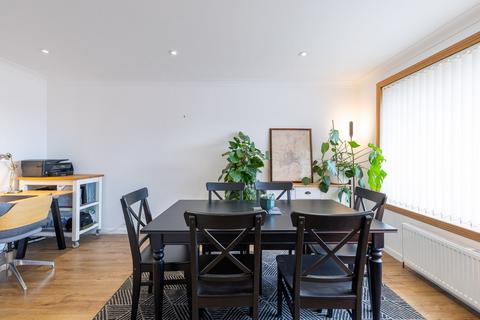2 bedroom semi-detached bungalow for sale, 27 Huntingtower Crescent, Perth PH1 2LQ