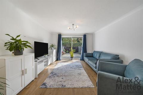 2 bedroom terraced house for sale, Ann Moss Way, Canada Water, SE16