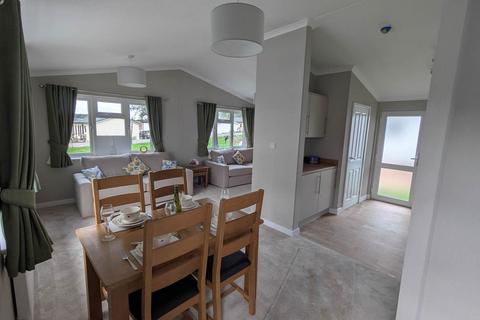 2 bedroom park home for sale, Bromyard, Herefordshire, HR7