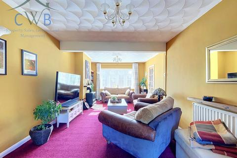 3 bedroom semi-detached house for sale, Taylor Road, Snodland, ME6