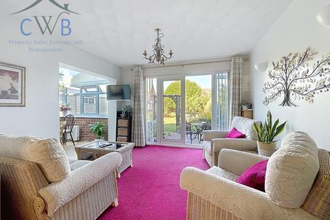 3 bedroom semi-detached house for sale, Taylor Road, Snodland, ME6