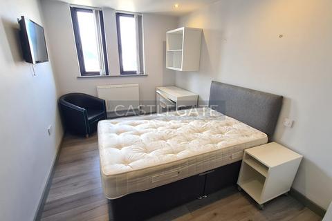 1 bedroom in a flat share to rent, The Works, Half Moon Street, Huddersfield, HD1